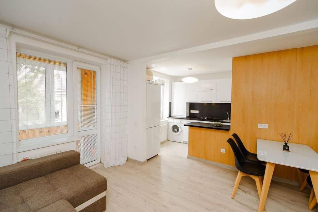 Very Stylish Apartament In Middle Of City. Chisinau Luaran gambar