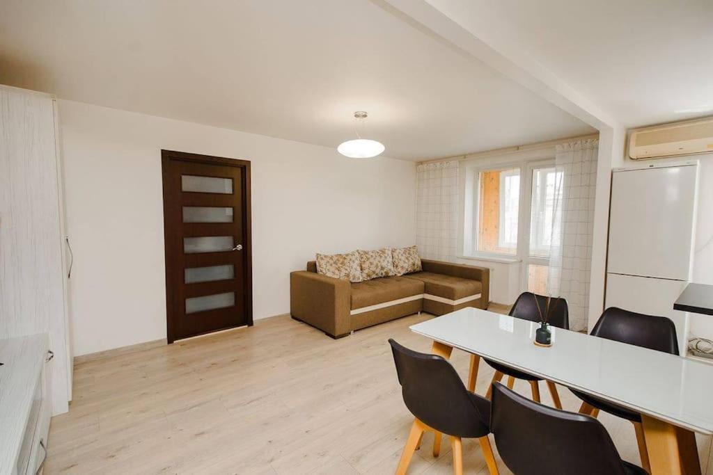 Very Stylish Apartament In Middle Of City. Chisinau Luaran gambar